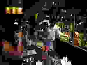 bar10