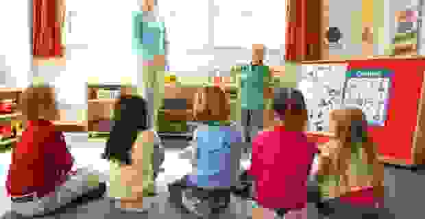 Paidikoi Stathmoi Aftodioikisi 620×320 1 620×320