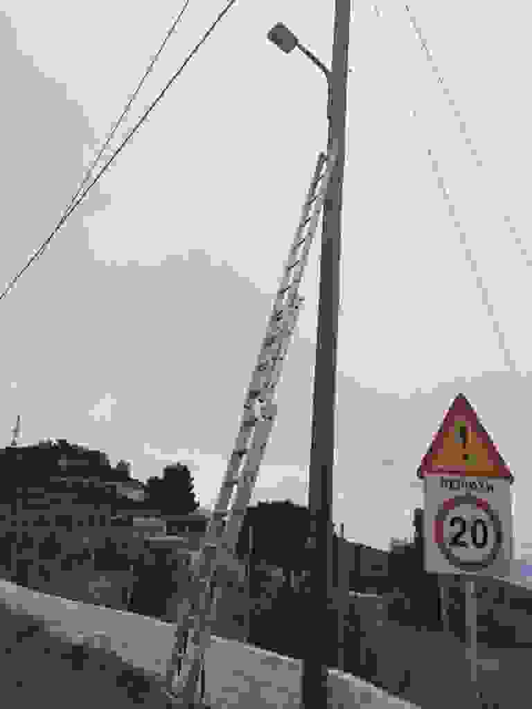 ar