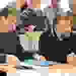 dim