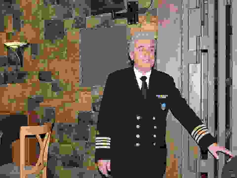 nik8