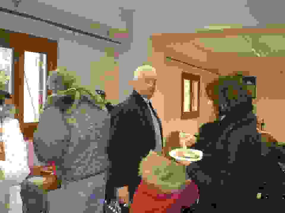 ainos10