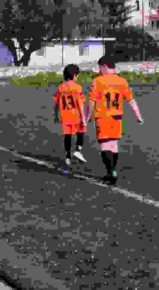 aek4