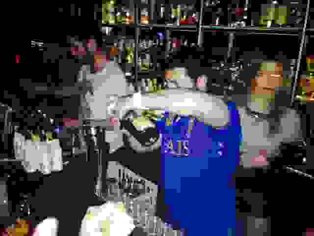 bar6