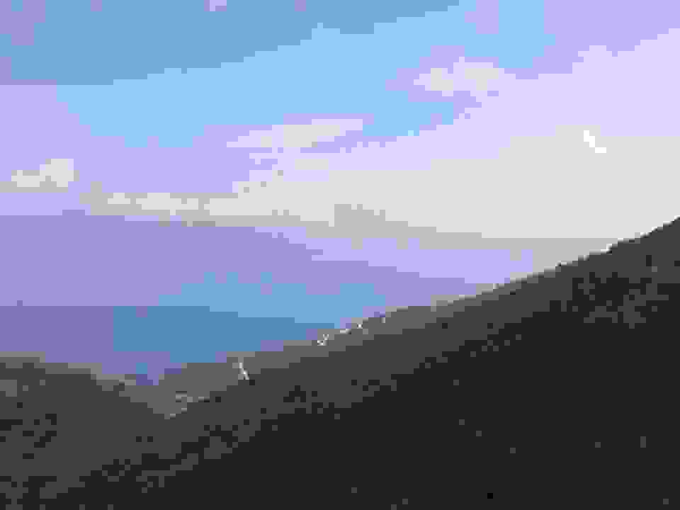 kom23