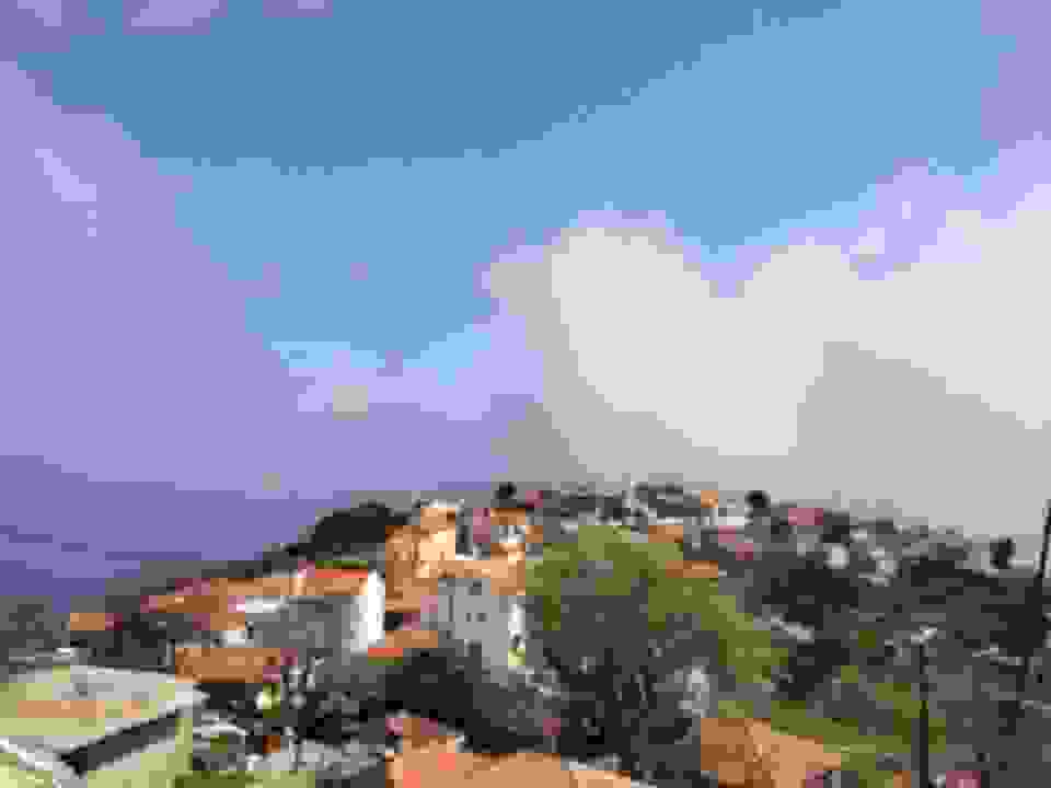 kom28
