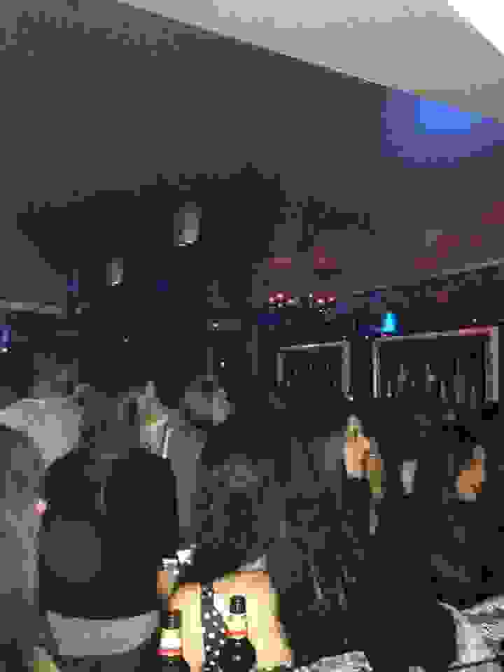 bar