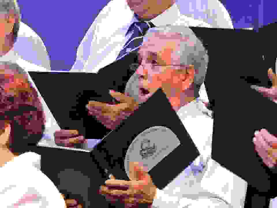 an16