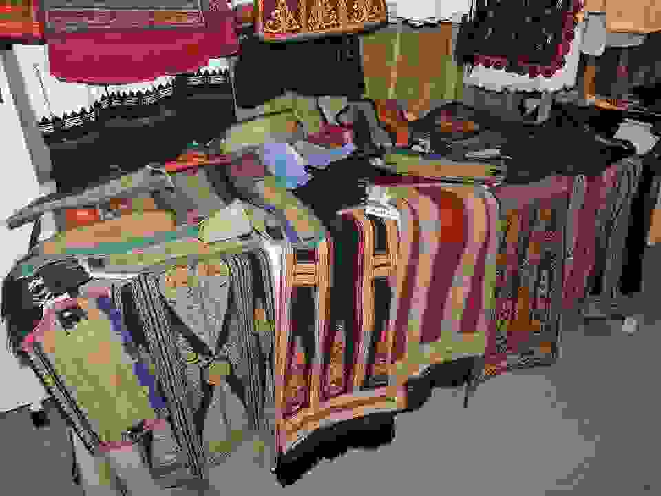 an77