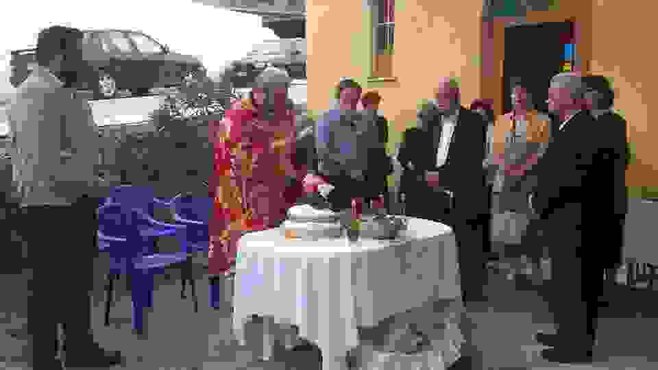 mon4