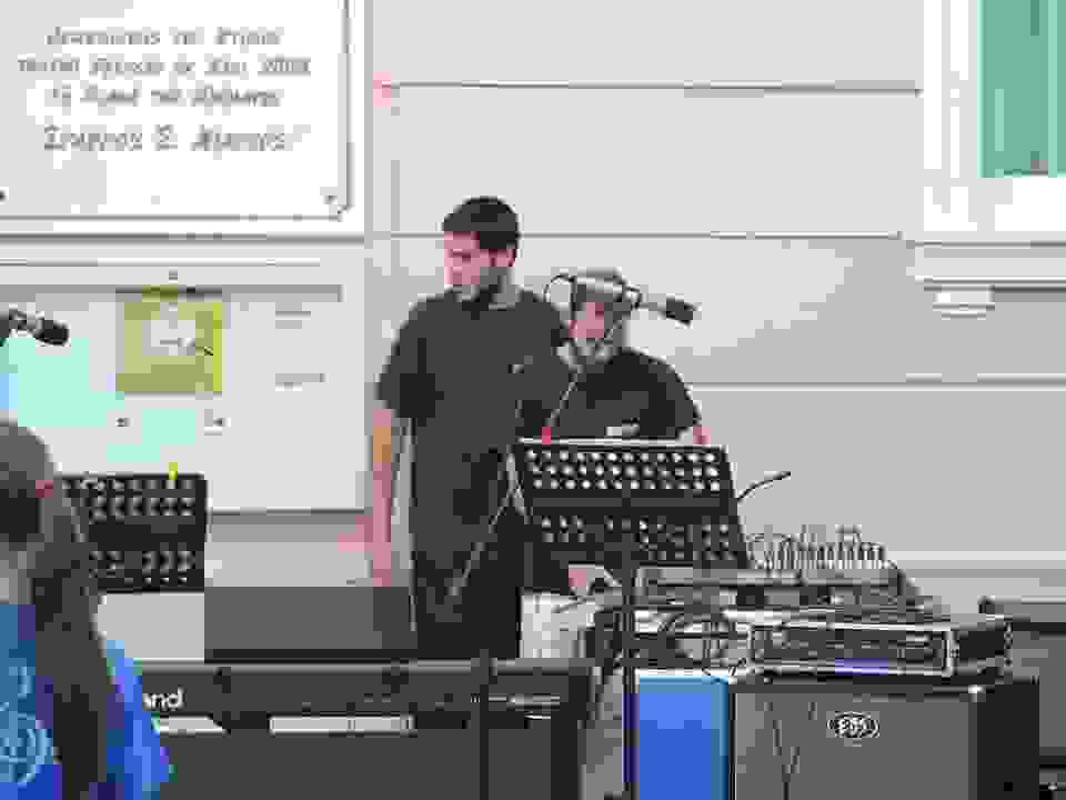 an1
