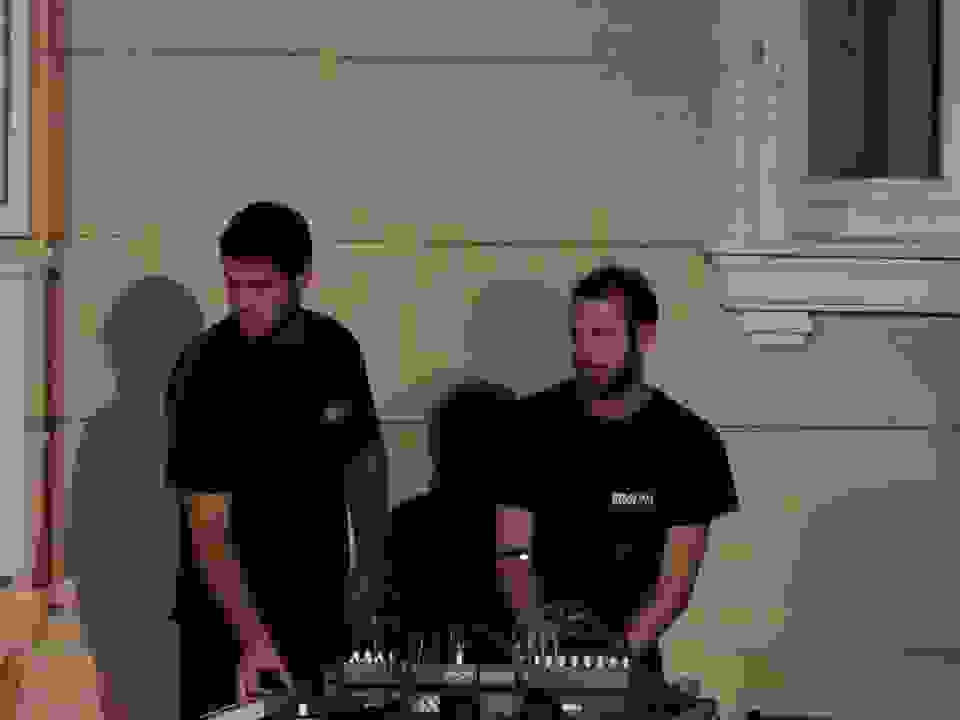 an60