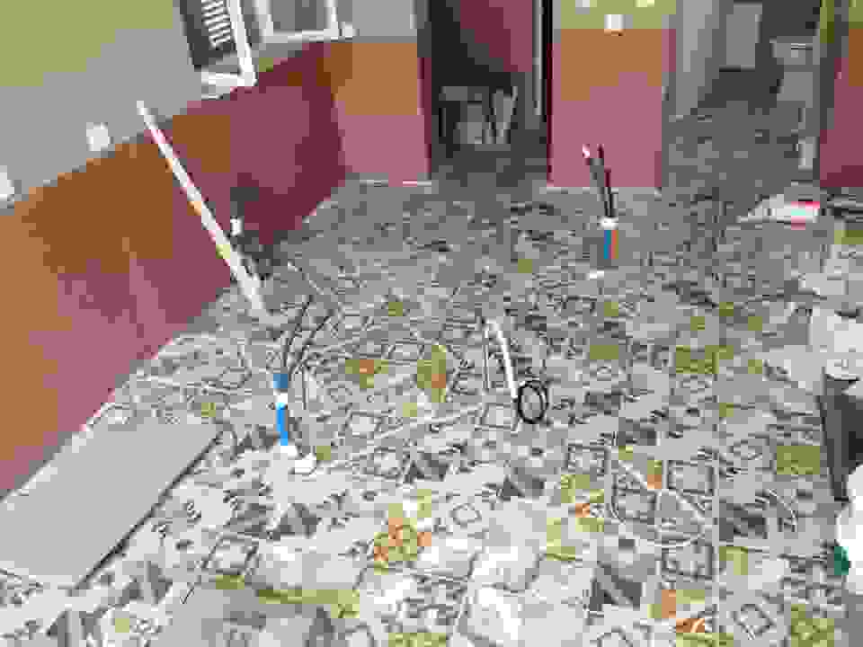 kom2