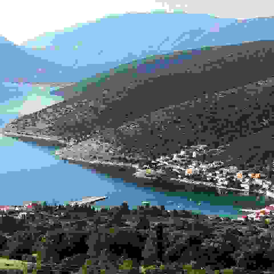 kom8