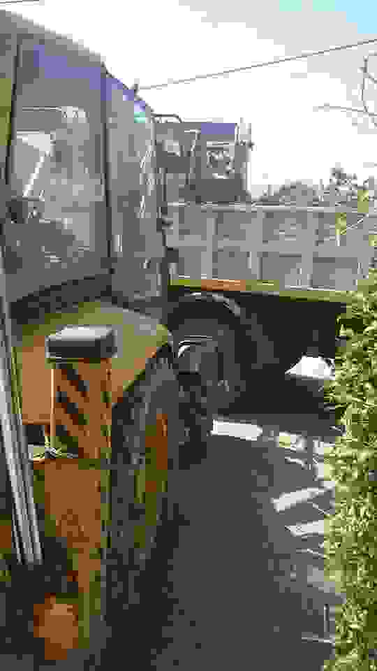 sam10