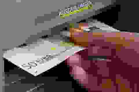 An 303