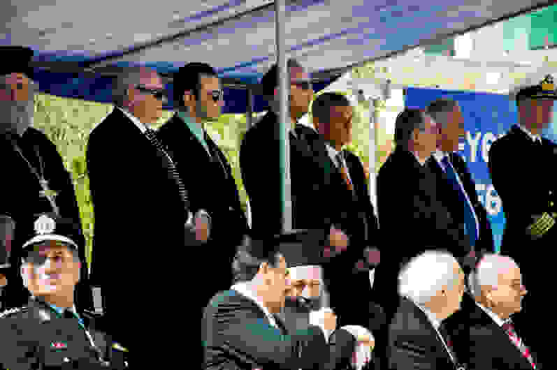 25h-2016-150
