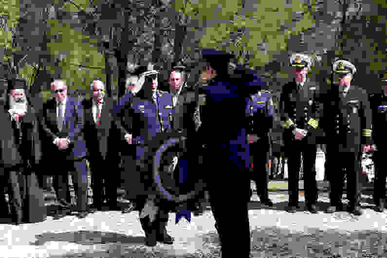 25h-2016-23