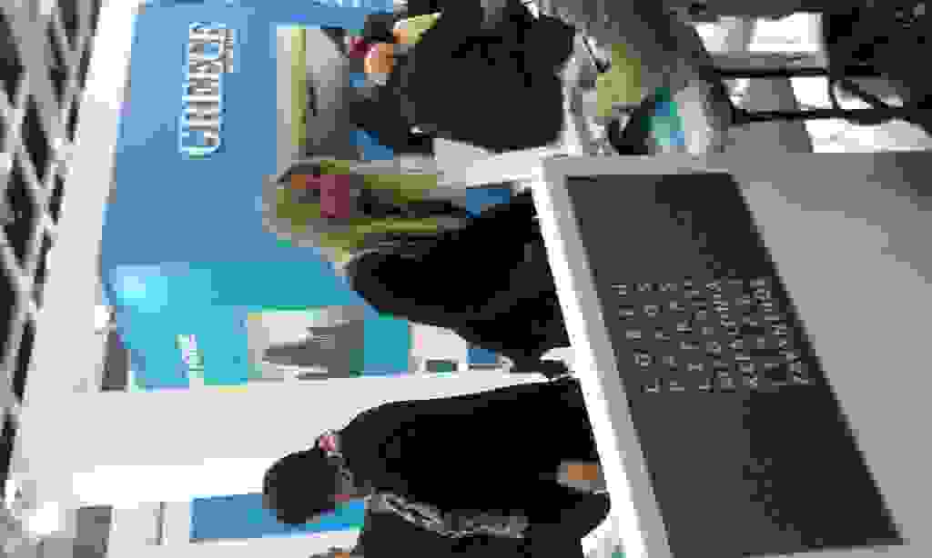 an1