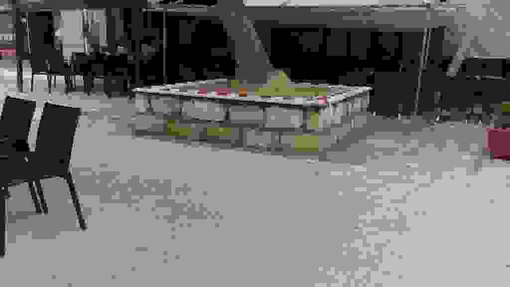 an1