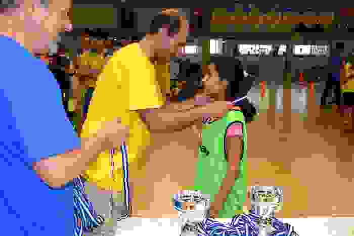 an8