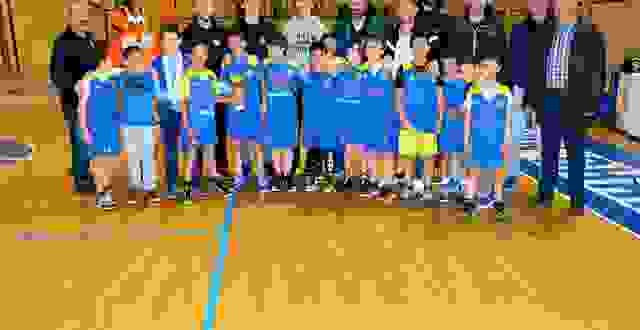 An 40