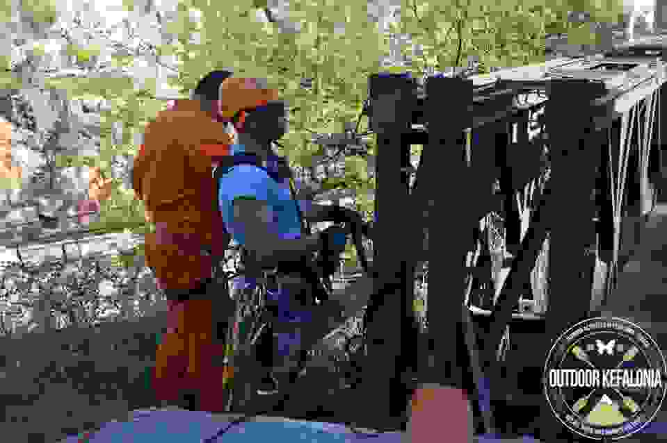AN 37