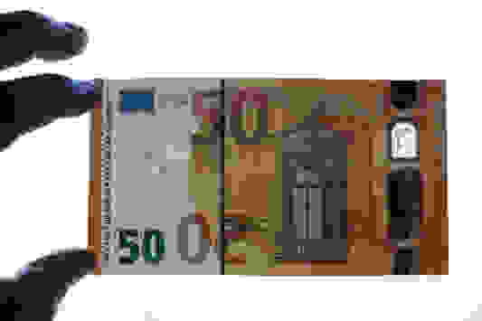 An 12
