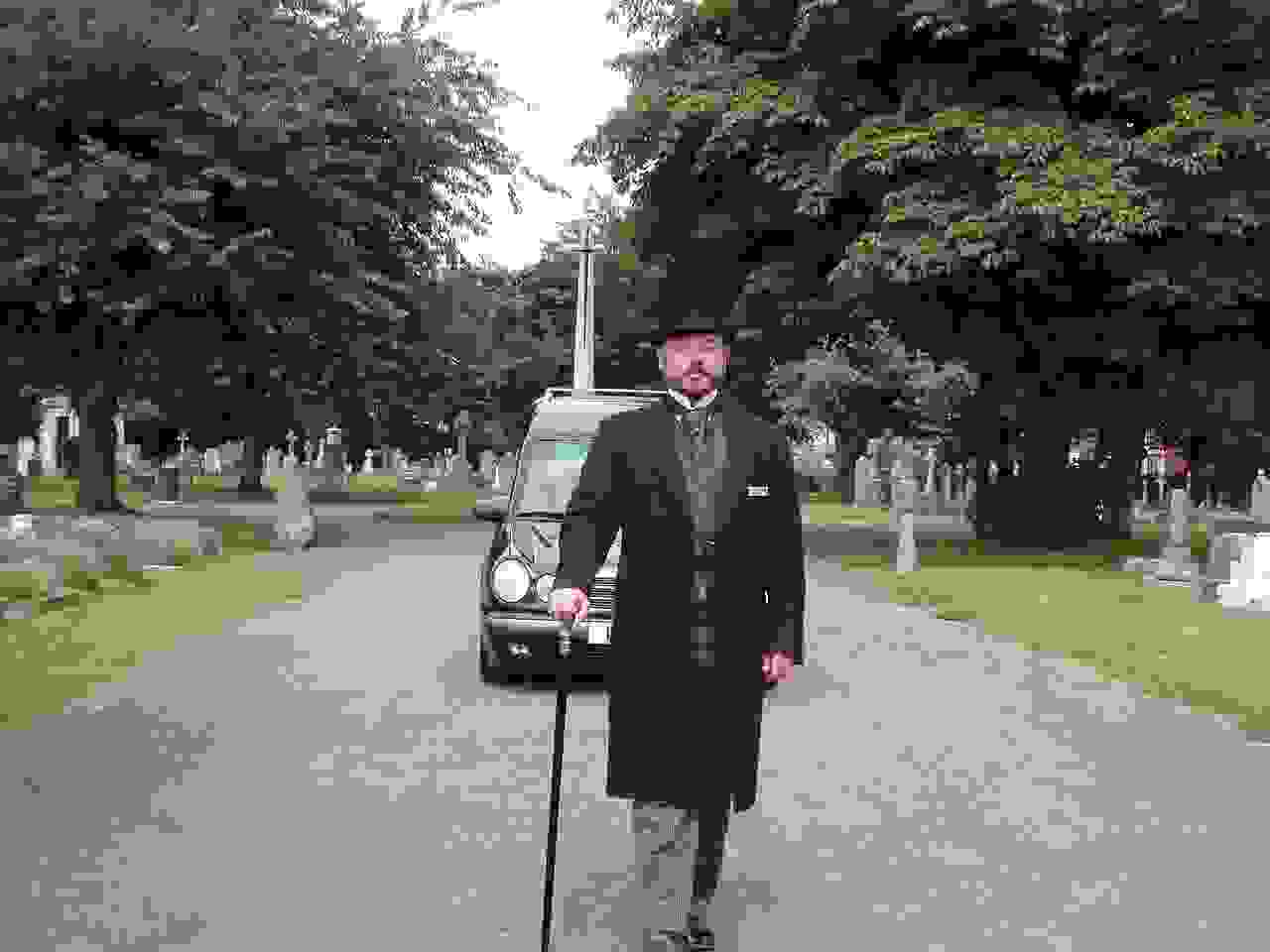 Funeral Director 1823425 1280