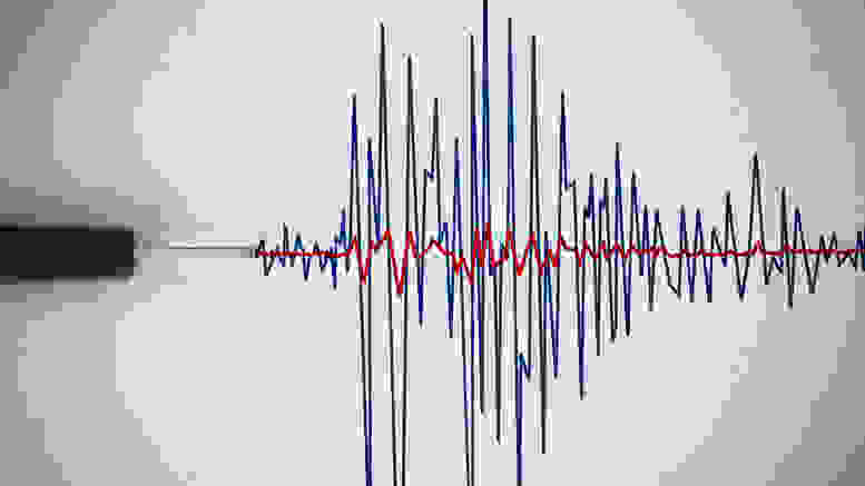 Seismos 4 Rixter Sti Boreia Euboia.w L