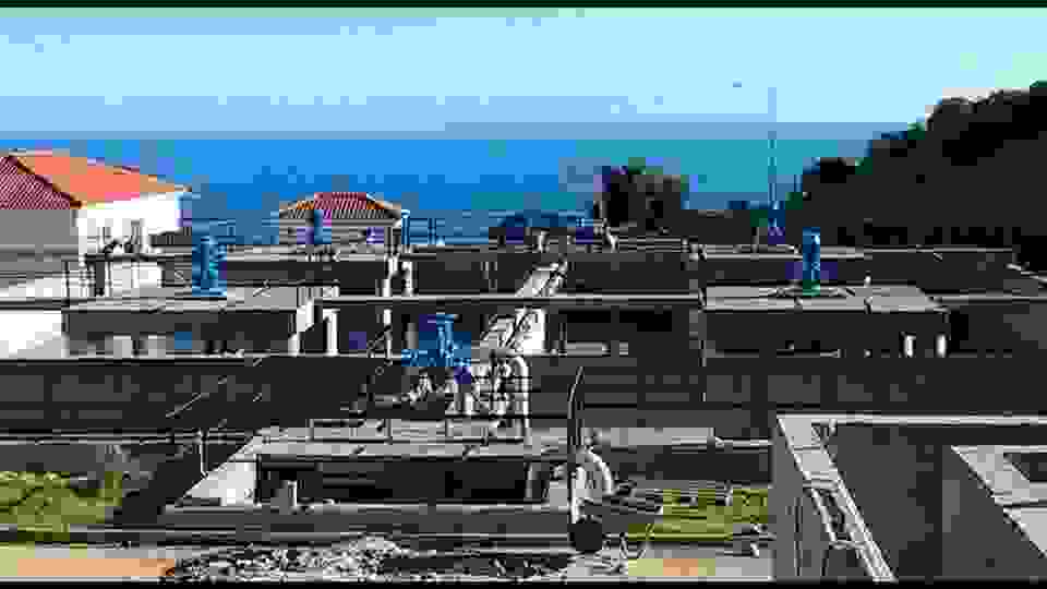 52999917 436811976860820 757146577587404800 N