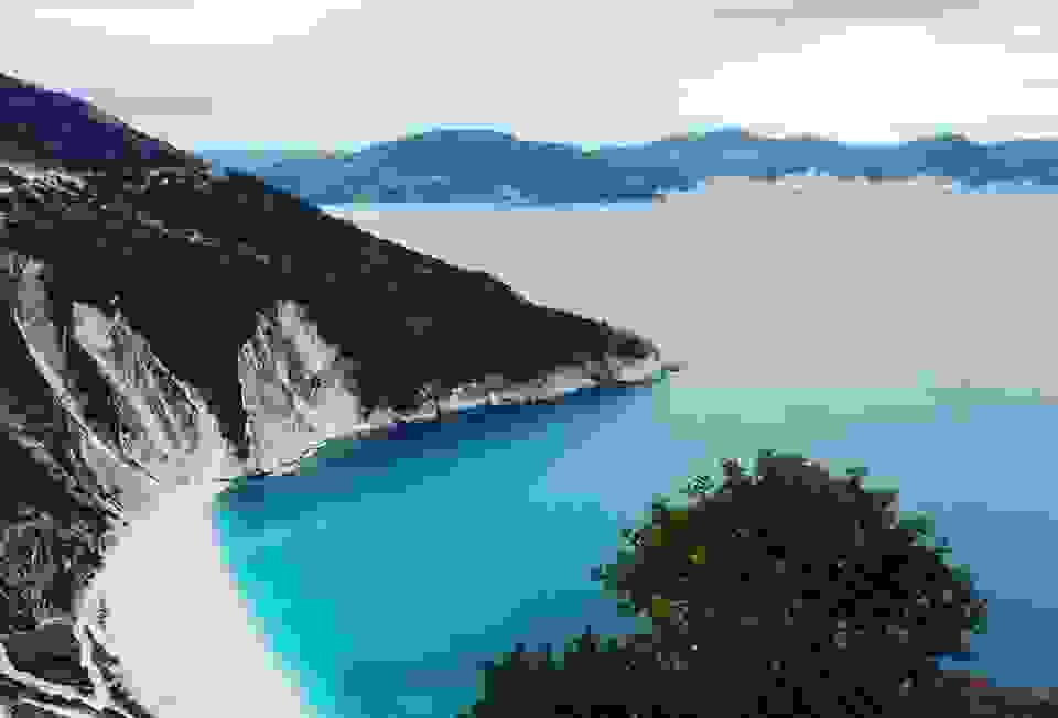 56751346 2097049210350639 5268694836508098560 N