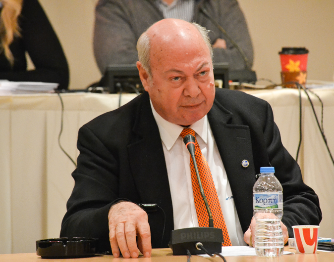 Αλλεπάλληλες επαφές Παρίση στην Αθήνα για την αντιμετώπιση των προβλημάτων της κακοκαιρίας