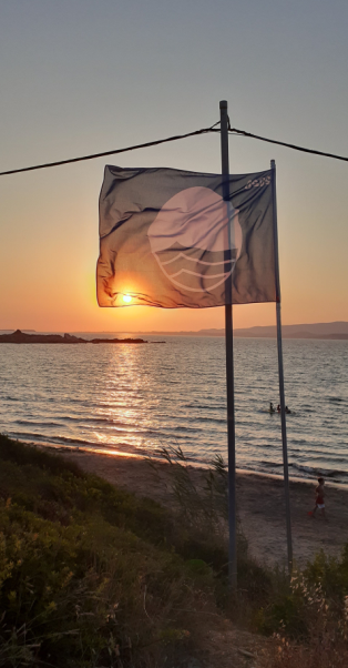 Η φετινή τουριστική χρονιά οδεύει προς το τέλος της  Πρόοδος με τις Γαλάζιες Σημαίες [εικόνες]