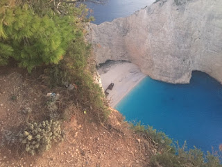 Επίσκεψη Θ. Γαλιατσάτου στην Ζάκυνθο, επικεφαλής κλιμακίου της ΑΝΑΣΑ.