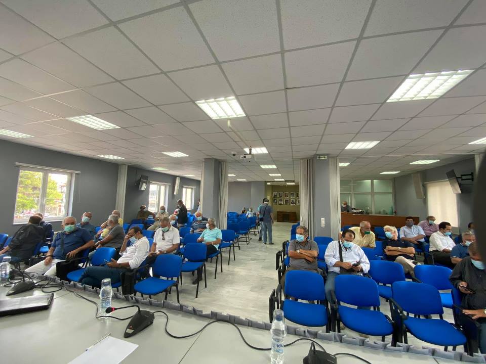 H Φώφη Γεννηματά σε σύσκεψη με στελέχη του τοπικού ΚΙΝΑΛ