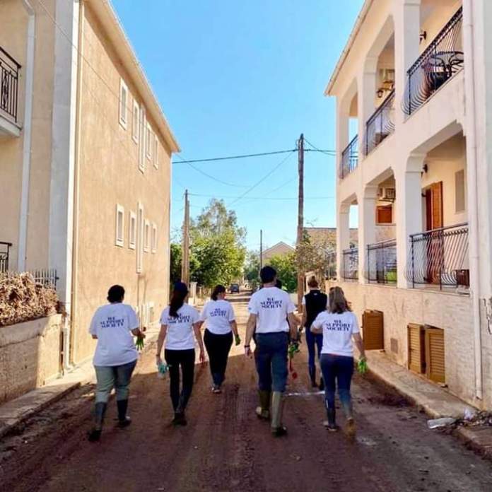 Στα Πουλάτα ο Πρόεδρος της οργάνωσης «Axion Hellas», οι εθελοντές της και ο Πρίγκιπας Νικόλαος
