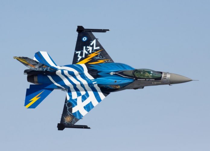 Συγκινεί το μήνυμα του πιλότου της Πολεμικής Αεροπορίας: Αθάνατες Ελληνικές Ψυχές