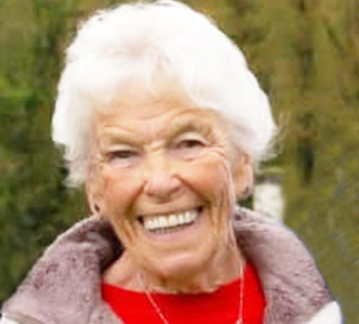 Εφυγε η Ανν Ντάνμπερι