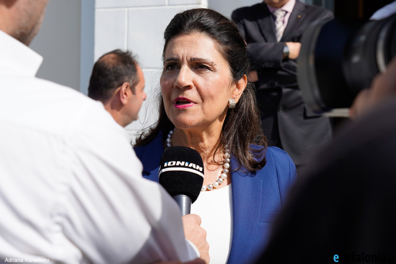 Η Τράπεζα Πειραιώς παραμένει λειτουργική στους Παξούς, όπως και στην Ιθάκη