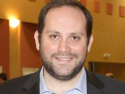 Άντε Πάνο, στείλε πέντ’-έξι ντάνες!..