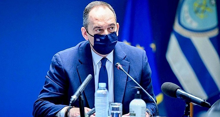 Γιάννης Πλακιωτάκης: Παραμένει στη ΜΕΘ με υψηλό πυρετό και χαμηλό οξυγόνο