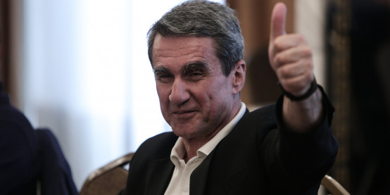 Λοβέρδος: Τι είπα με τον Αλέξη Τσίπρα στη Βουλή -Γιατί ήθελα να τον δείρω