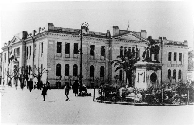 Σαν σήμερα καθιερώθηκε ο θεσμός του Δήμου Η ιστορία της Τοπικής Αυτοδιοίκησης στην Ελλάδα