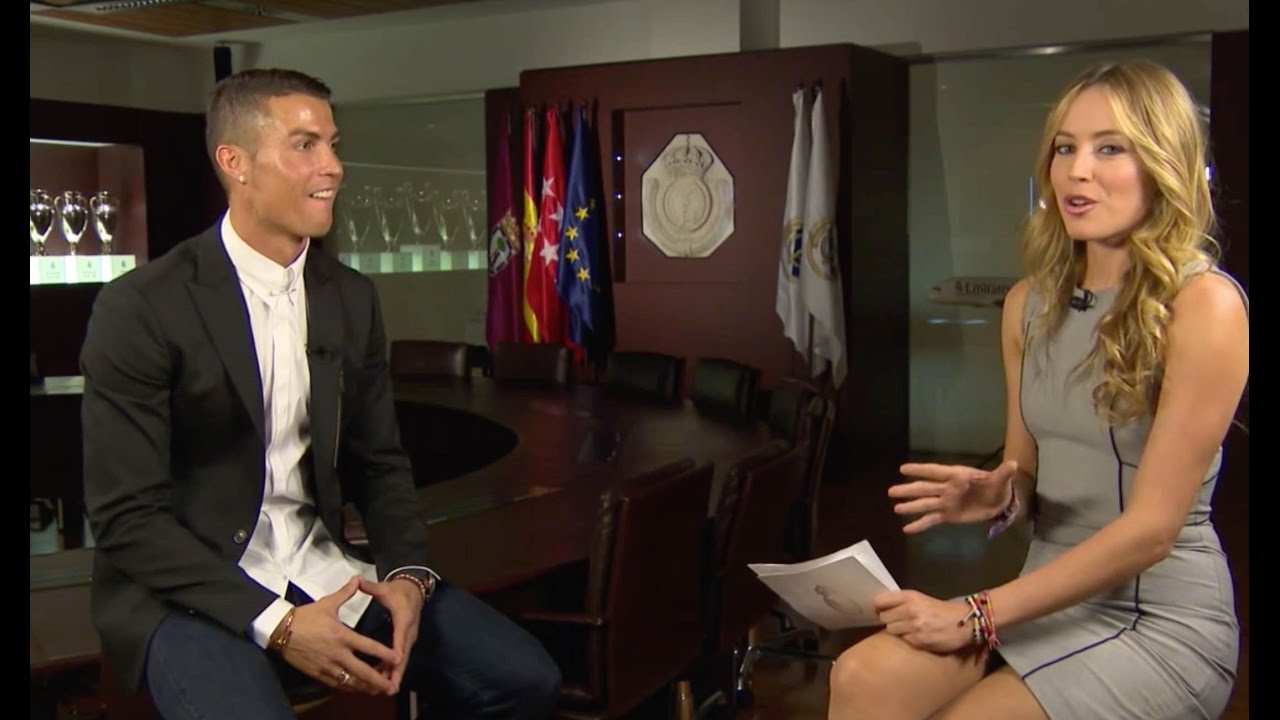 Τα έχασε και ο Κριστιάνο Ρονάλντο με την εντυπωσιακή Ισπανίδα!