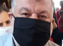 Θεόφιλε, πέτα τη …μάσκα και παραδέξου την αλήθεια!