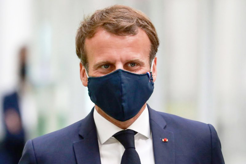 Θετικός στον κορονοϊό ο Εμανουέλ Μακρόν