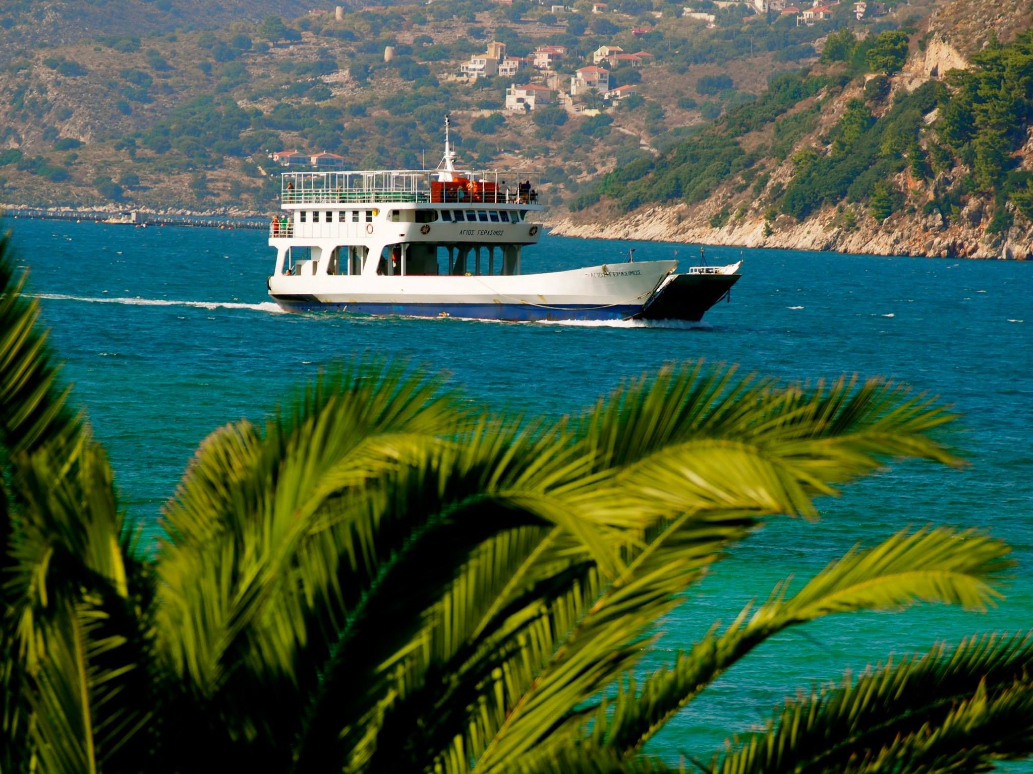 Αργοστόλι Ληξούρι: Χωρίς δρομολόγια λόγω απαγορευτικού