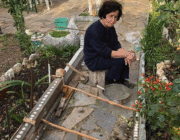 Ας αντλήσουμε σθένος από εκείνους τους πολύ όμορφους ανθρώπους που παραμένουν μοναχοί χρόνια τώρα