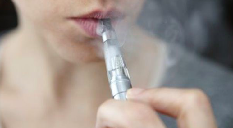 Όλα όσα πρέπει να γνωρίζεις για το ηλεκτρονικό τσιγάρο